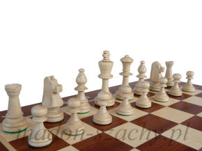 márványból faragott sakkfigurák, mágnes, versenygyártó Lengyelország